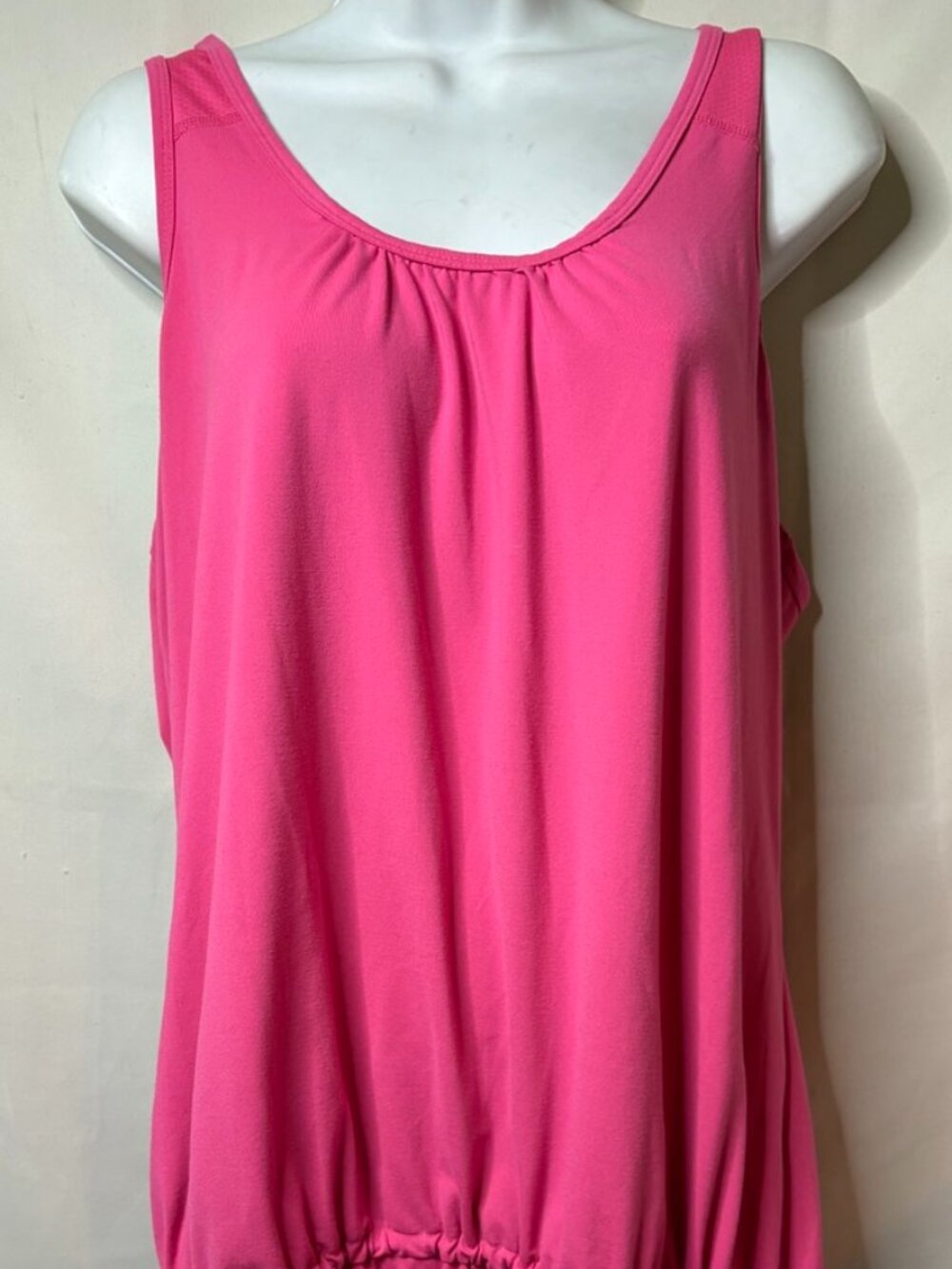 Women's Tek Gear Yoga Size XL - Pink Razorback Tank Top w/ Pull String Bottom